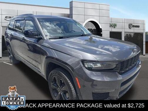 Baltic Gray Metallic Clearcoat 2023 Jeep Grand Cherokee L Limited