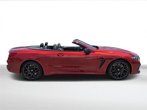 2022 BMW M8 Competition