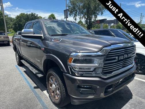 2022 RAM 2500 Laramie Crew Cab 4x4 6'4' Box