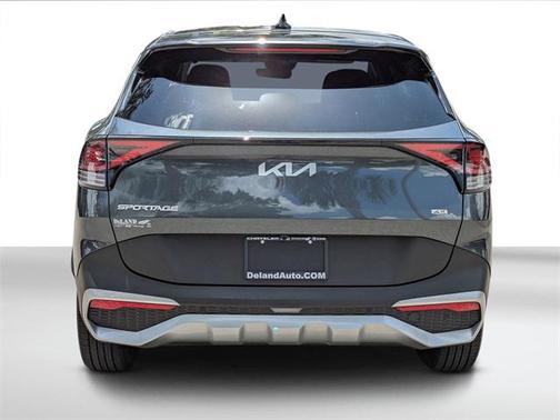 2024 Kia Sportage LX