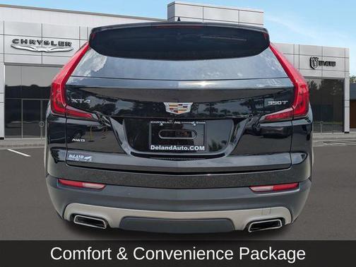 Stellar Black Metallic 2021 Cadillac XT4 Premium Luxury