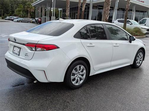 2025 Toyota Corolla Hybrid LE