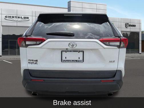 Super White 2021 Toyota RAV4 XLE