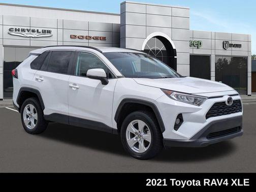 Super White 2021 Toyota RAV4 XLE