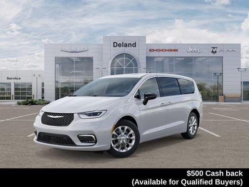 Bright White Clearcoat 2026 Chrysler Pacifica Limited