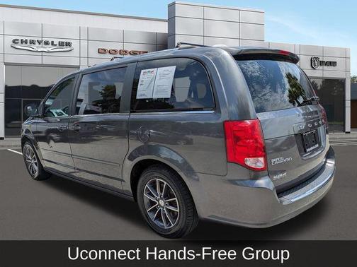 Granite Crystal Metallic Clearcoat 2016 Dodge Grand Caravan SXT