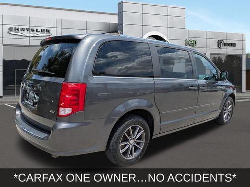 Granite Crystal Metallic Clearcoat 2016 Dodge Grand Caravan SXT