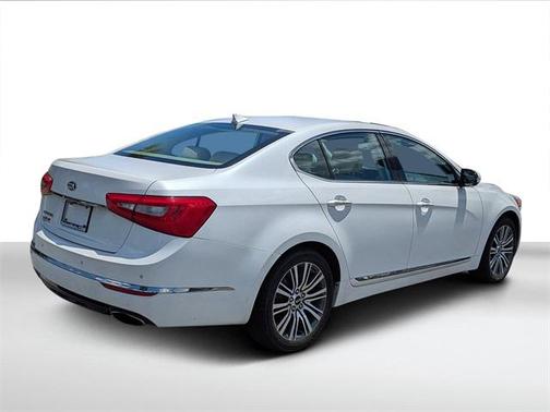 2015 Kia Cadenza Premium