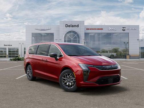 Red Hot Pearlcoat 2027 Chrysler Pacifica Limited