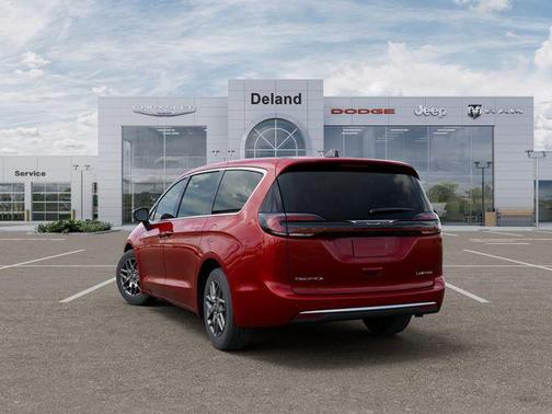Red Hot Pearlcoat 2027 Chrysler Pacifica Limited