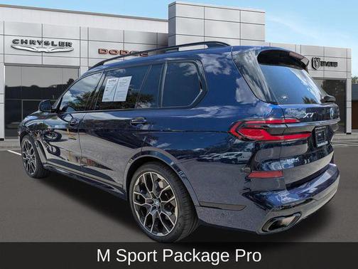 Tanzanite Blue II Metallic 2024 BMW X7 xDrive40i