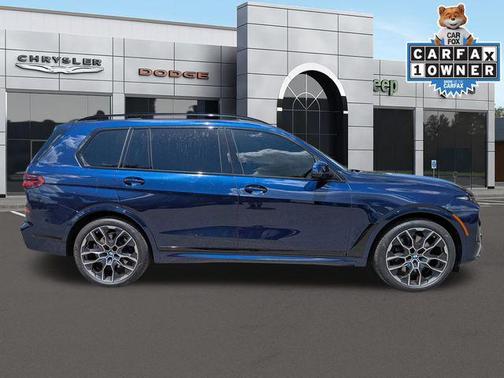 Tanzanite Blue II Metallic 2024 BMW X7 xDrive40i