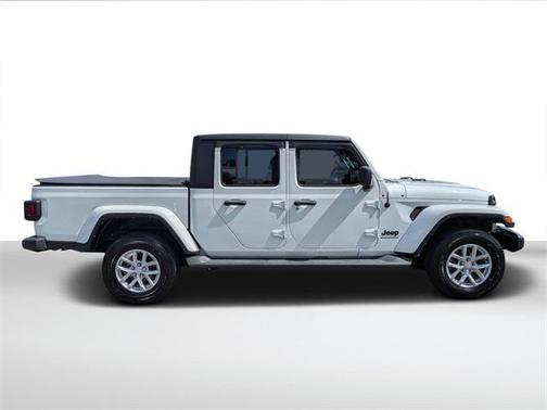 2023 Jeep Gladiator Sport S