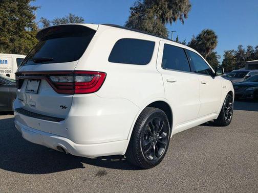 2023 Dodge Durango R/T Plus RWD