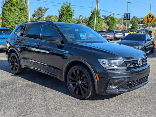 2021 Volkswagen Tiguan 2.0T SE R-Line Black