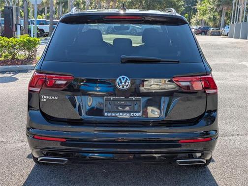 2021 Volkswagen Tiguan 2.0T SE R-Line Black