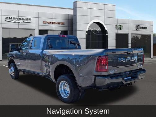 2025 RAM 3500 Laramie Crew Cab 4x4 8' Box