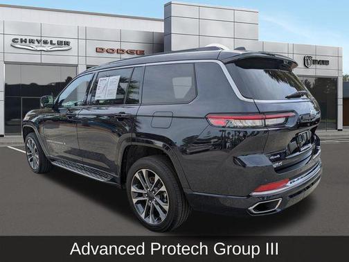 Midnight Sky 2024 Jeep Grand Cherokee L Overland