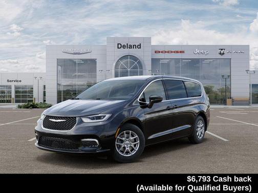 Diamond Black Crystal Pearlcoat 2026 Chrysler Pacifica L