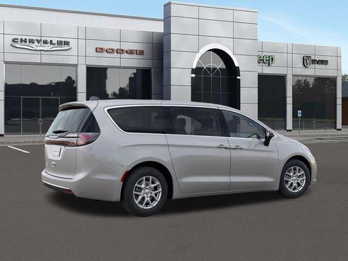 2026 Chrysler Pacifica L