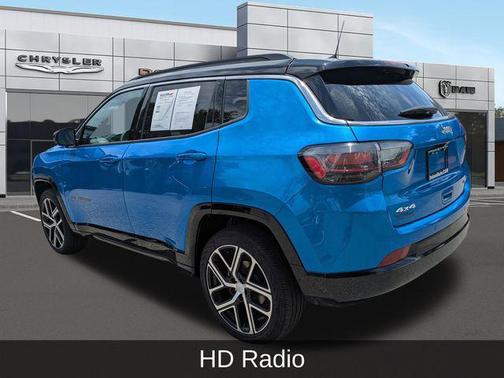 Hydro Blue Pearlcoat 2024 Jeep Compass Limited