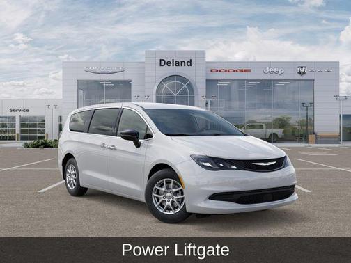 2026 Chrysler Voyager LX