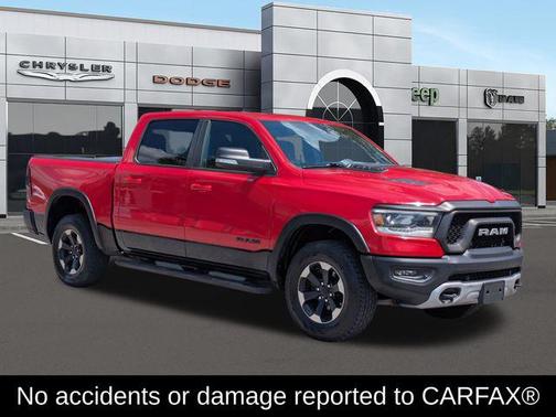 Flame Red Clearcoat 2019 RAM 1500 Rebel
