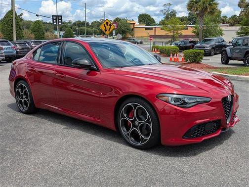 2024 Alfa Romeo Giulia Veloce RWD