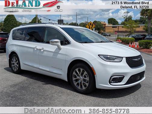 2024 Chrysler Pacifica L