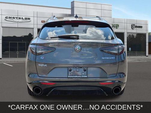2024 Alfa Romeo Stelvio Veloce AWD