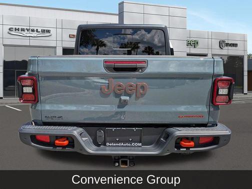 Anvil Clear Coat 2024 Jeep Gladiator Mojave