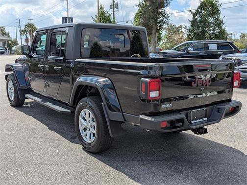 2023 Jeep Gladiator Sport S