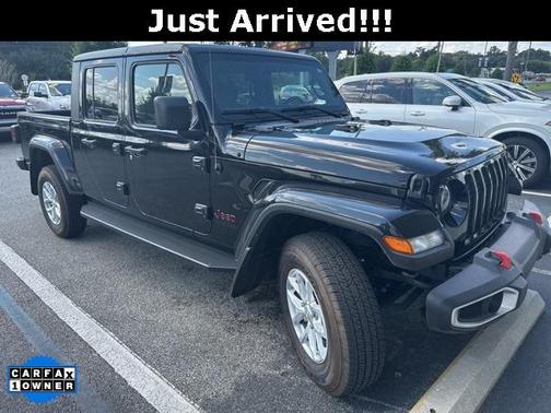 2023 Jeep Gladiator Sport S