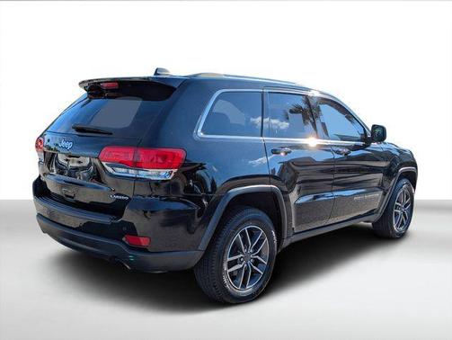 2019 Jeep Grand Cherokee Laredo