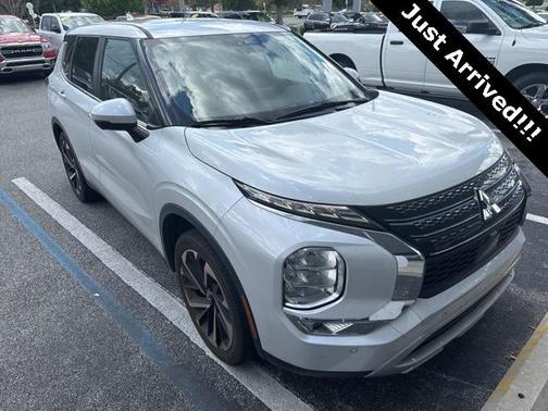 2022 Mitsubishi Outlander SE 2.5 2WD