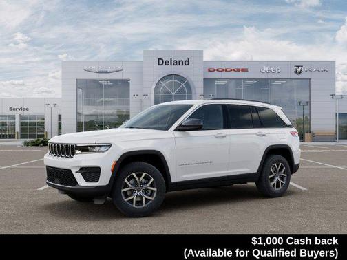 Bright White Clearcoat 2027 Jeep Grand Cherokee Laredo