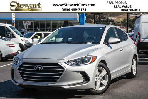 2018 Hyundai ELANTRA SE