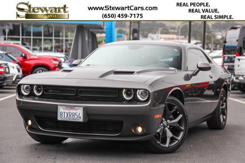 2020 Dodge Challenger SXT