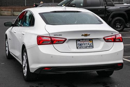 2021 Chevrolet Malibu FWD LT