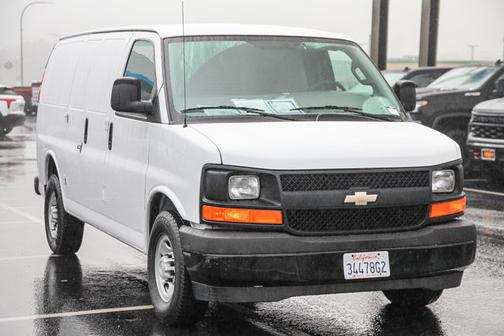 2017 Chevrolet Express 2500 Work Van