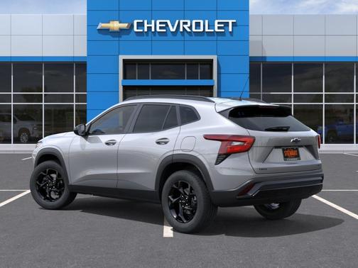 Sterling Gray Metallic 2026 Chevrolet Trax LT