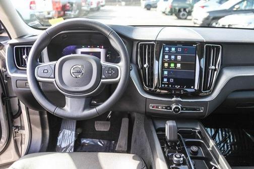 2025 Volvo XC60 Plug-In Hybrid T8 Core