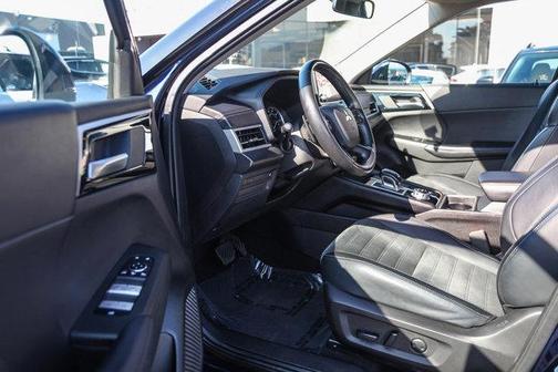 2024 Mitsubishi Outlander SE 2.5 2WD