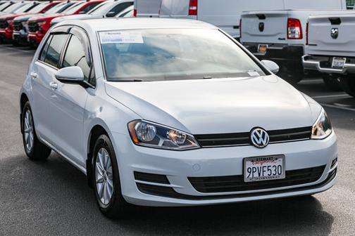 2015 Volkswagen Golf Auto TSI S