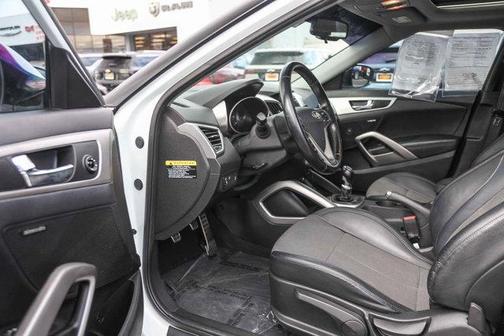 2014 Hyundai Veloster Base