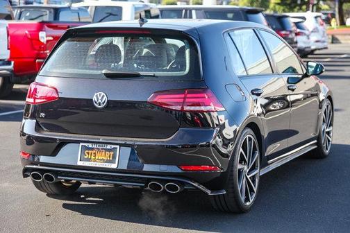 2019 Volkswagen Golf R 2.0T DSG