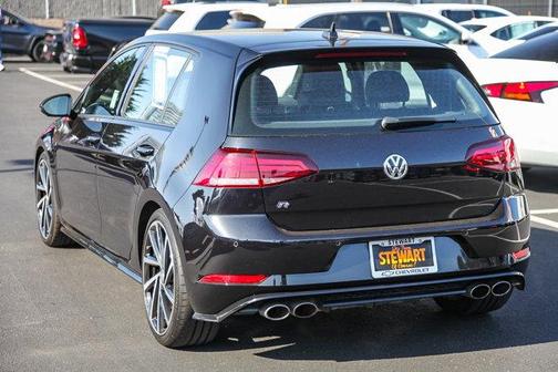 2019 Volkswagen Golf R 2.0T DSG