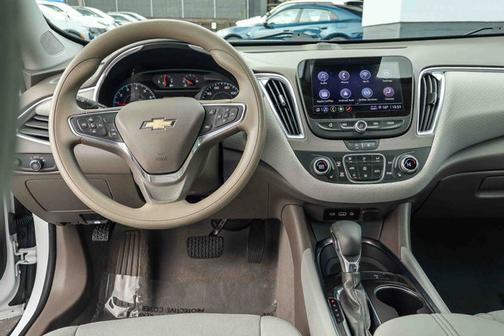 2021 Chevrolet Malibu FWD LT