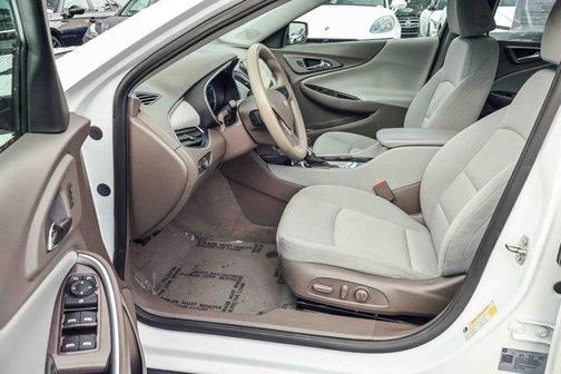 2021 Chevrolet Malibu FWD LT