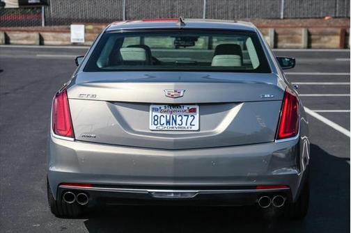2018 Cadillac CT6 3.6L Premium Luxury